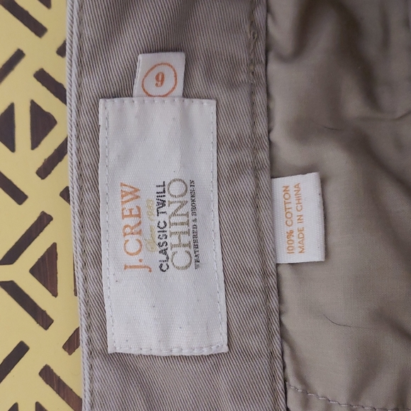 J. Crew Khaki skirt size 6. - Picture 4 of 5